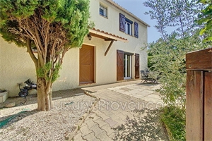 villa à la vente -   13120  GARDANNE, surface 87 m2 vente villa - UBI477133361
